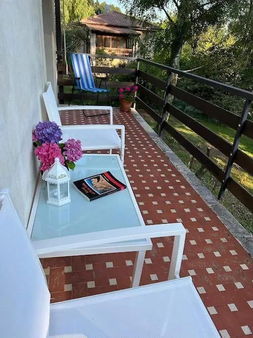 Дом отдыха Вилла Casa Ferrara Di Monte Baldo