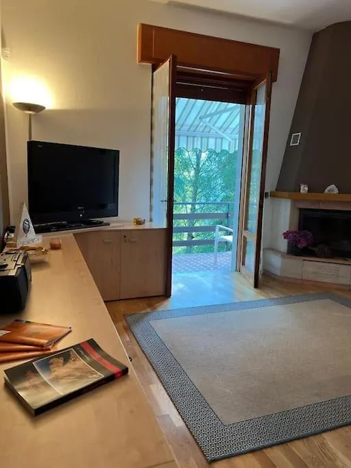 Casa Ferrara Di Monte Baldoヴィラ 別荘